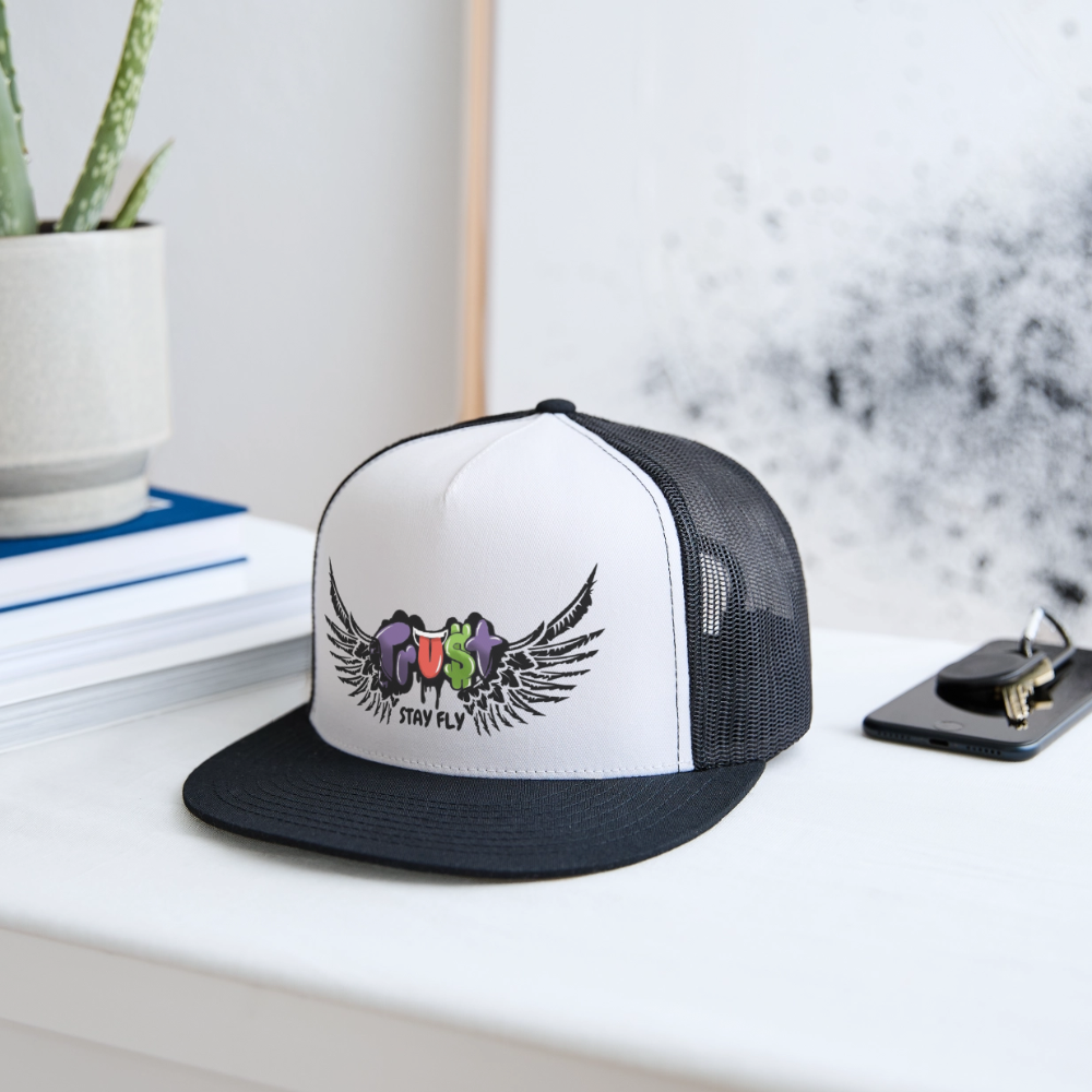 trucker hat - white/black